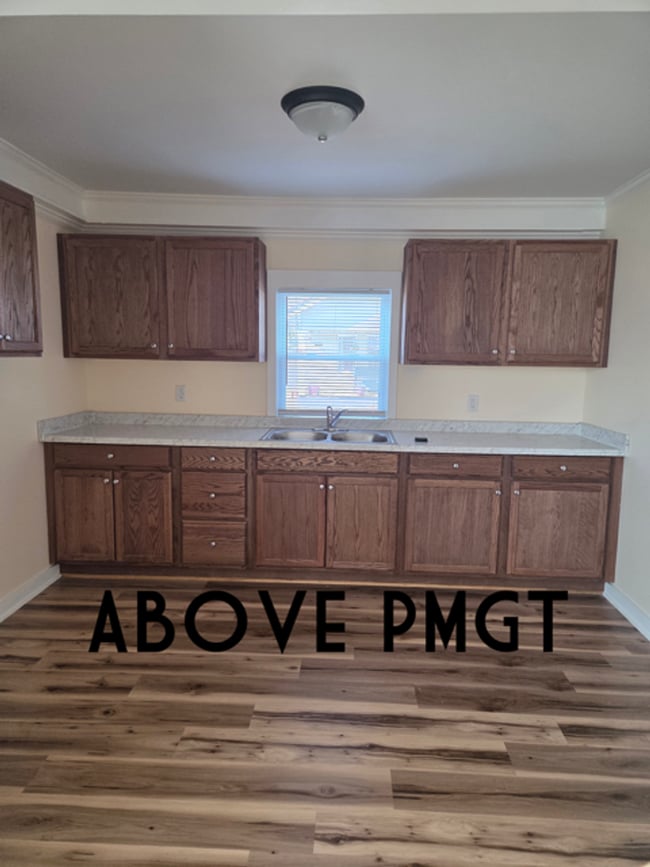 Photo - Very Roomy Apartment