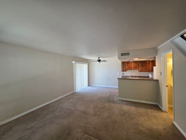 Photo - 1809 E Frier Dr