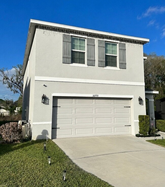 Building Photo - 32771 Brooks Hawk Ln