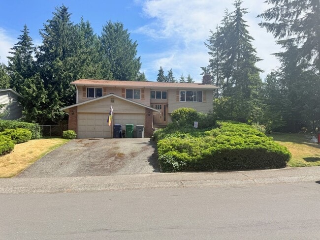 Building Photo - 4Bd/2Ba Mukilteo Home