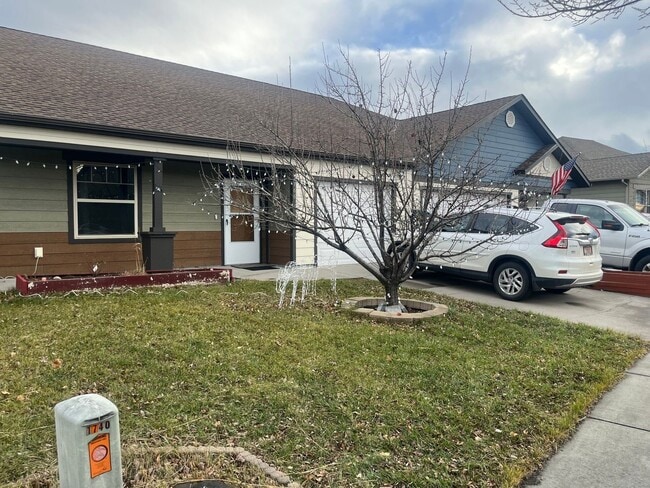 Photo - 1766 Buckrake Ave