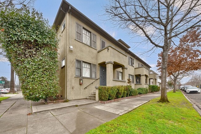 Photo - Charming Midtown 1-Bedroom Apartment with Private Balcony and Hardwood Floors!