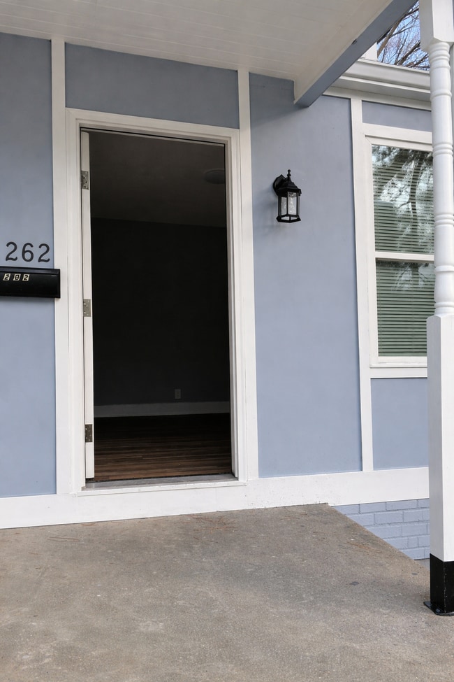 Photo - 260 Ryals Ave