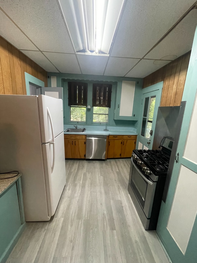 Photo - 108 Stuart Ave