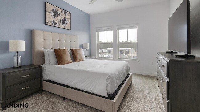 Photo - 12525 Tibbets Ln Unidad 2404