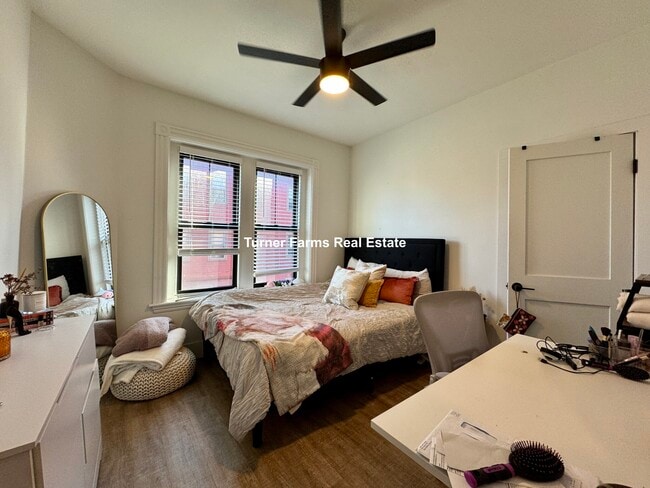 Photo - 1510 Tremont St Unit 3