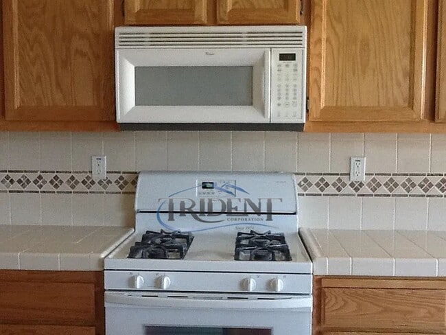 Photo - 5 bedrooms 3 baths and a bonus room loft