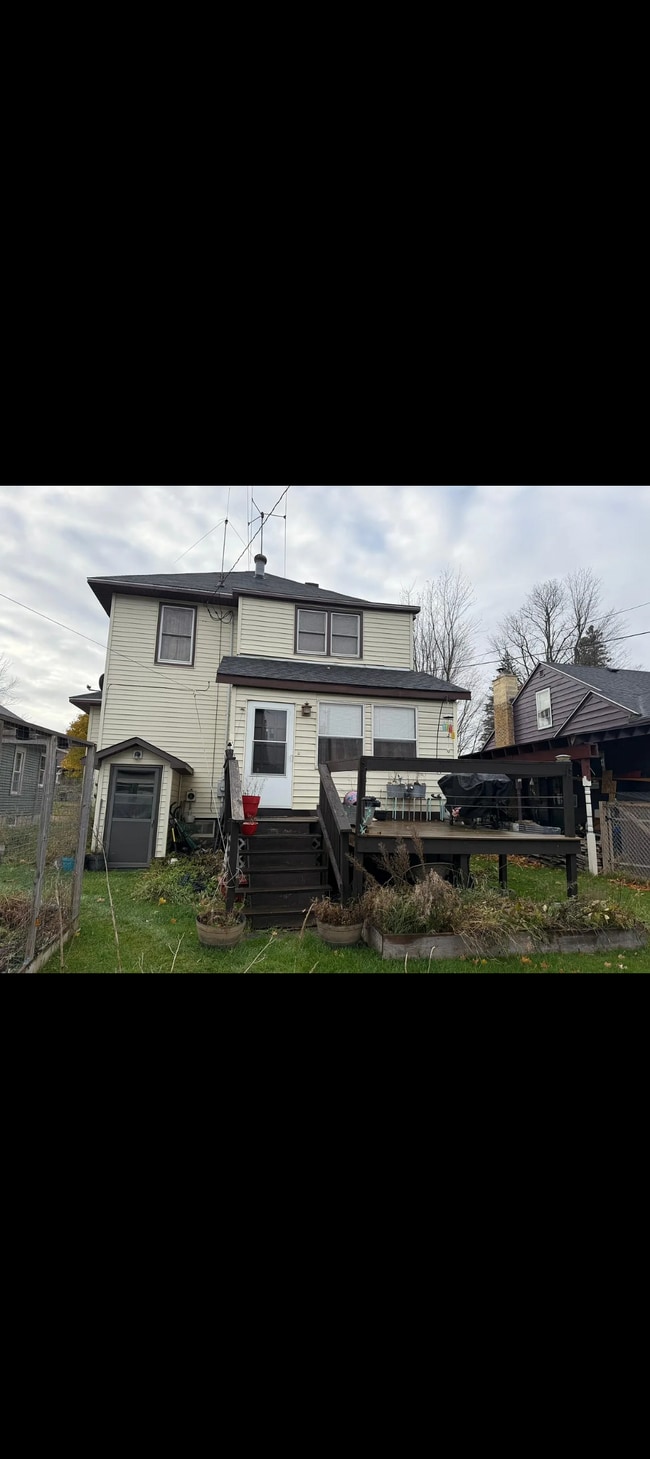 Photo - 28 N 7th Ave