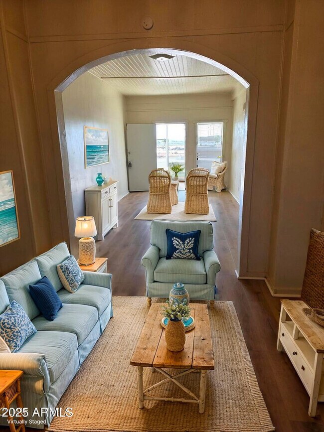 Photo - 214 E Centre Ave