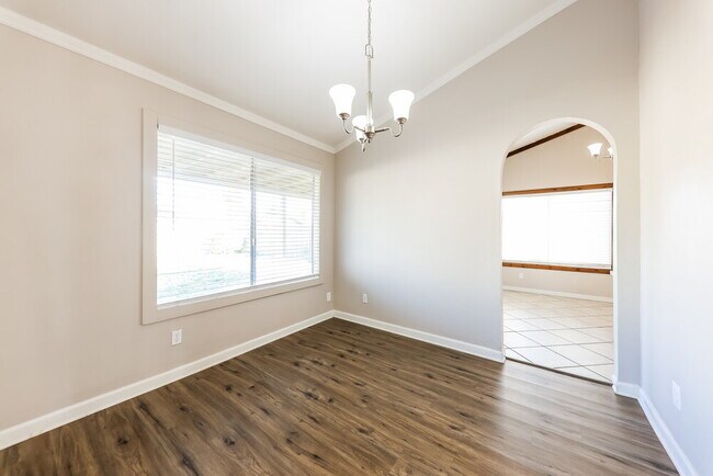 Photo - 6528 W Grandview Rd