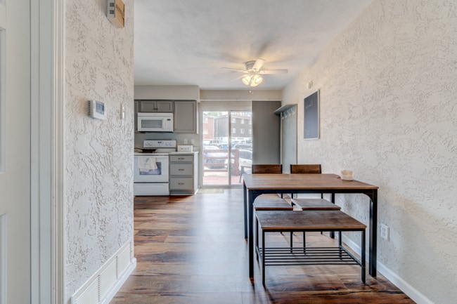 Photo - 10161 Squire Meadows Dr Unit C