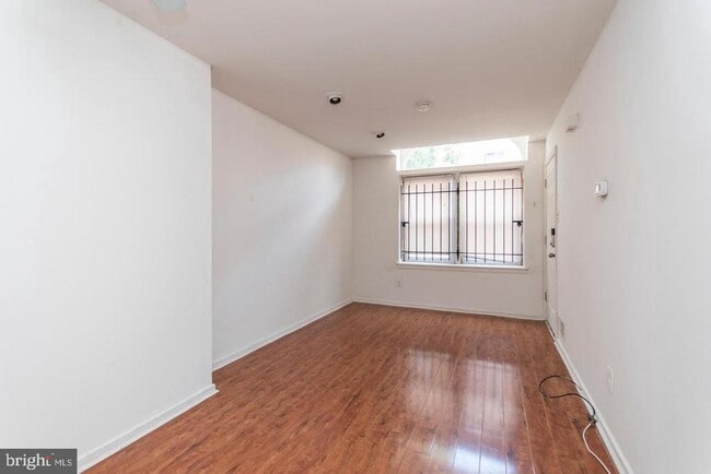 Photo - 2041 N 15th St Unit 1