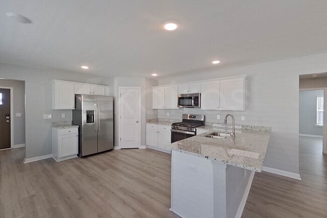 Photo - 132 Denise Dr