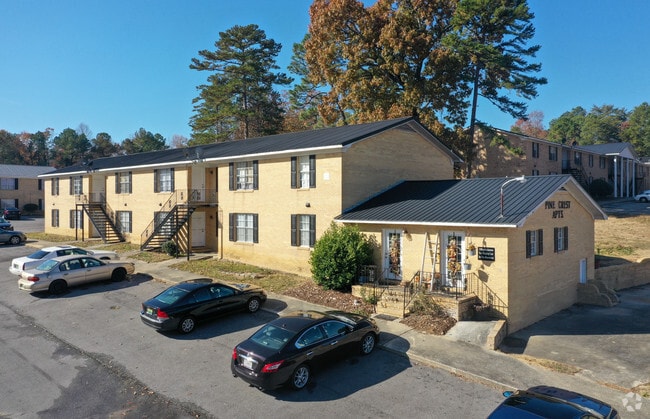 Photo - Pine Crest Apartments