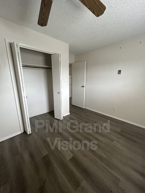 Photo - 24 W Buchanan Ave Unit 10