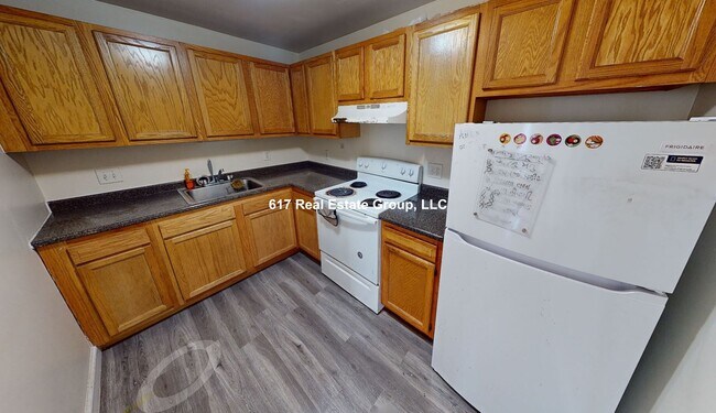 Photo - 310 Tappan St Unidad 3