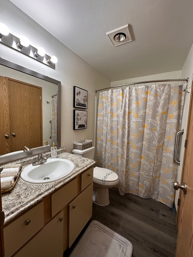 Photo - Willow Creek