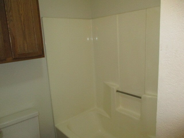 Photo - 716 Swan Lake Rd