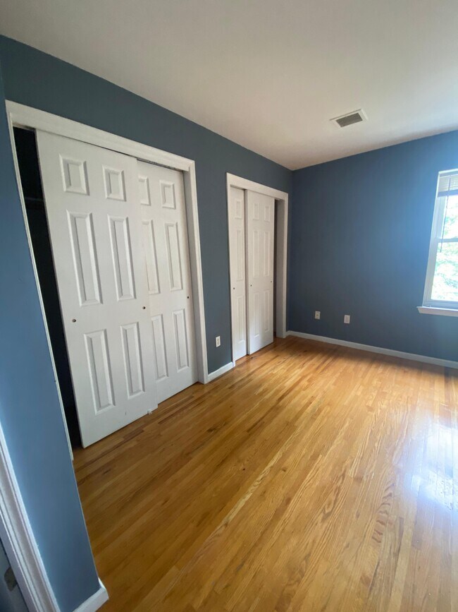 Photo - 488 S 18th St