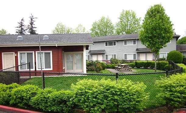 Bellrose Station