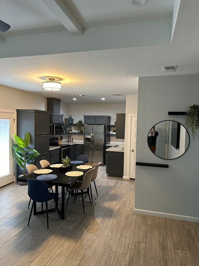 Photo - 413 Peabody Ave Unidad Apt#4
