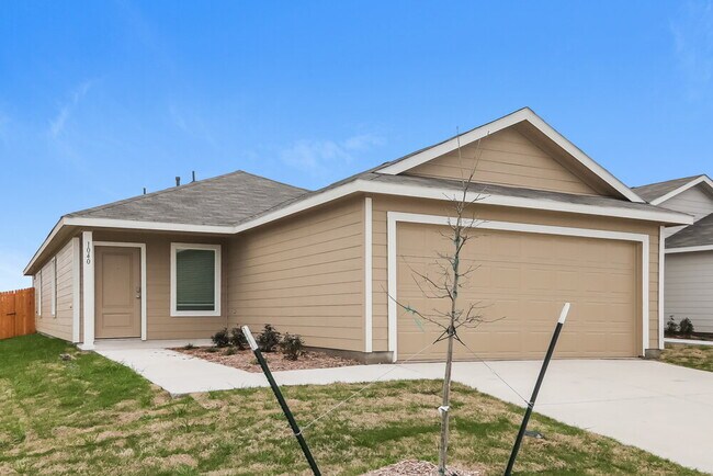 Photo - 1040 Calley Pear Trl