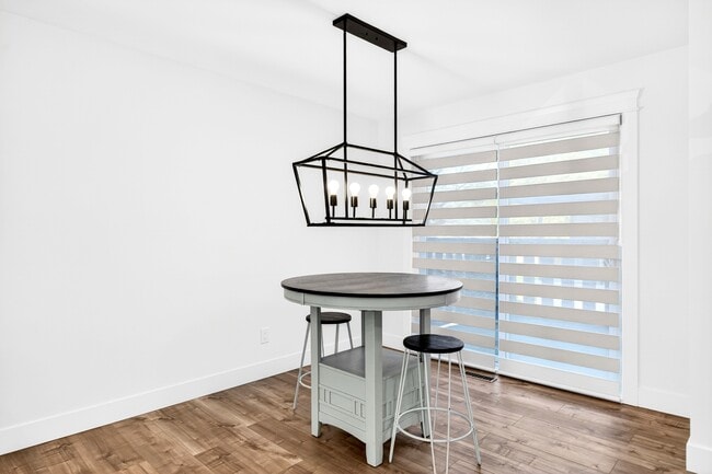 Photo - 21099 Berry Ave