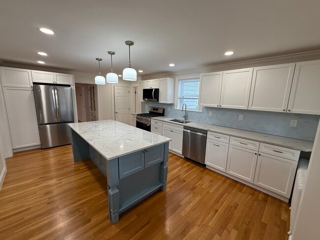 Photo - 22 Sweetser St