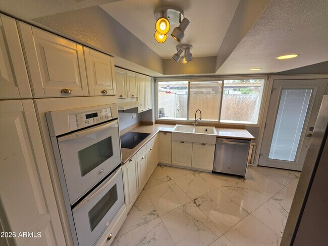 Photo - 8407 E Chaparral Rd