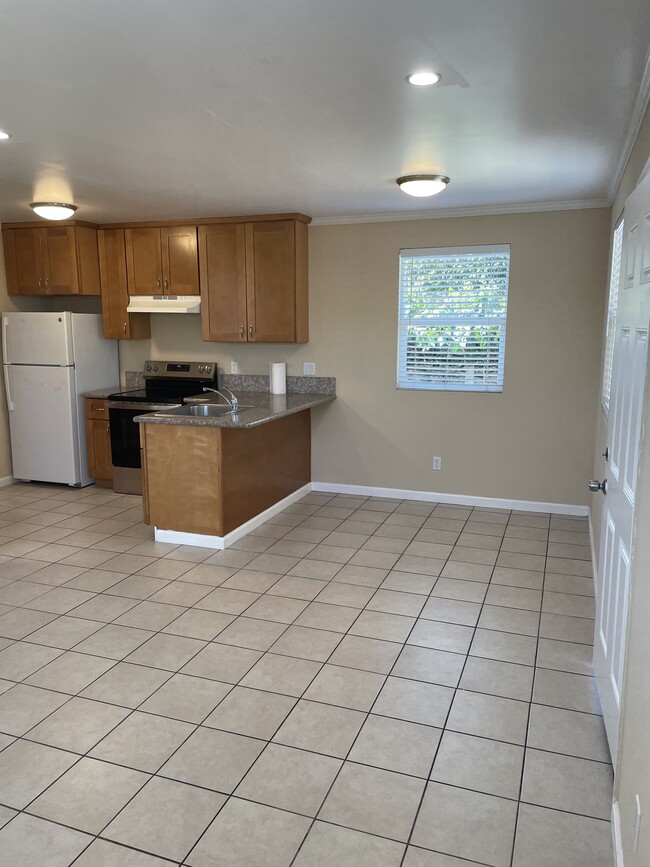 Photo - 1818 Rheem Ave Unit 1 Bedroom Apartment