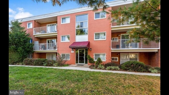 Building Photo - 1390 Bryant St NE Unit 304 Rental