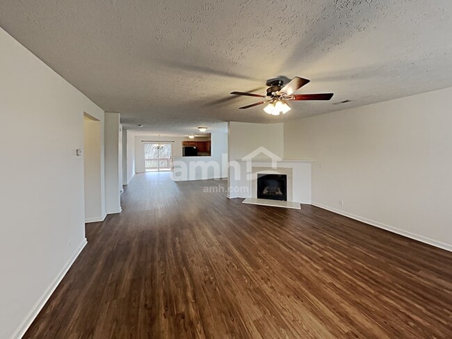 Photo - 130 Trail Ridge Way