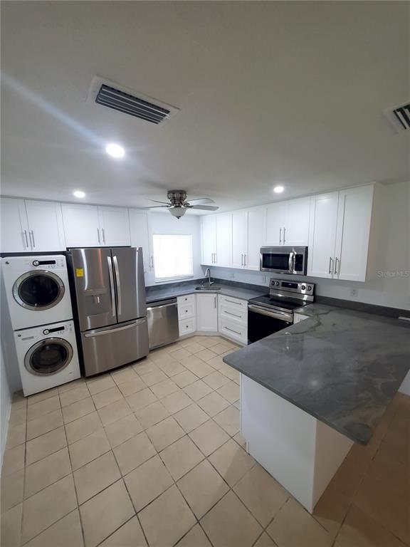 Photo - 1020 70th St N