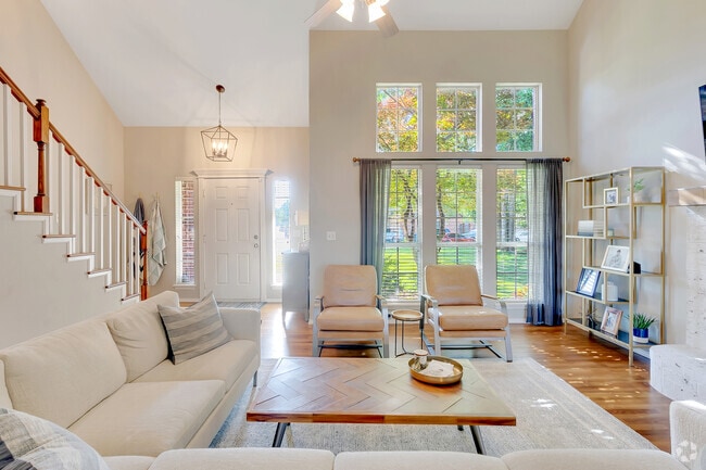 Building Photo - 10102 S Evanston Ave Rental