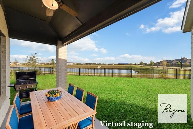 Photo - 720 Lake Lacosta Dr