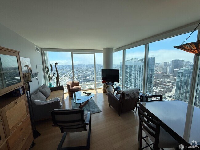Building Photo - 425 1st St Rental