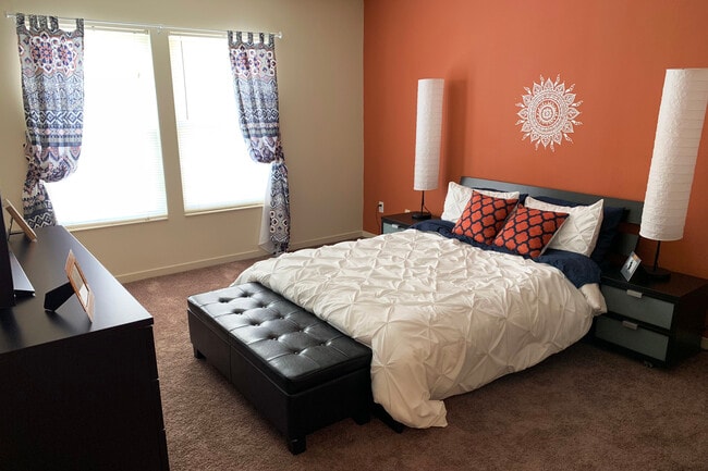 Photo - Arboretum Apartments