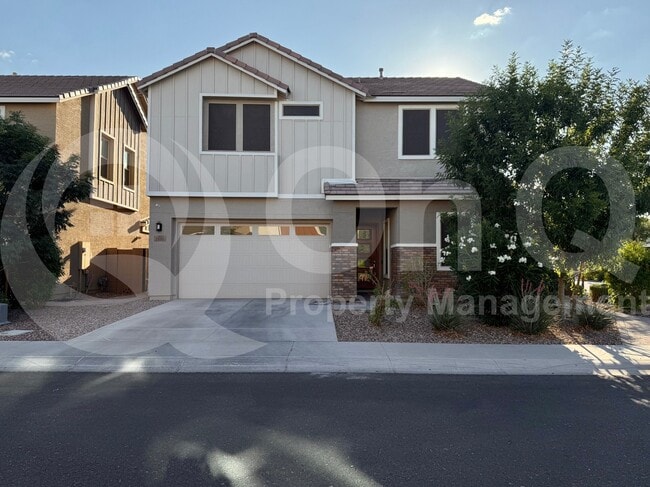 Photo - 1086 S Vine St House