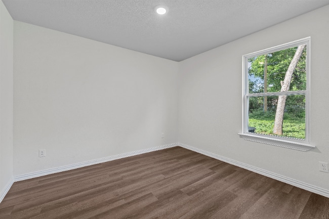 Photo - 1108 Rose St