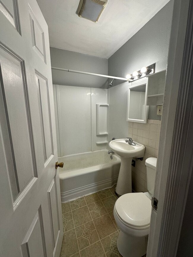 Photo - 2 Bedroom, 1 Bath