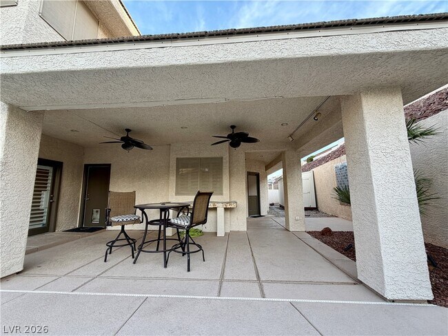 1135 Calico Ridge Dr