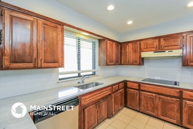 Photo - 8137 NW 82nd St