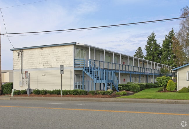 Building Photo - Brentwood Park Rental