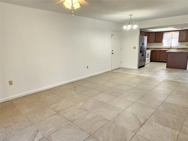 Photo - 499 Albee Farm Rd Unit V11