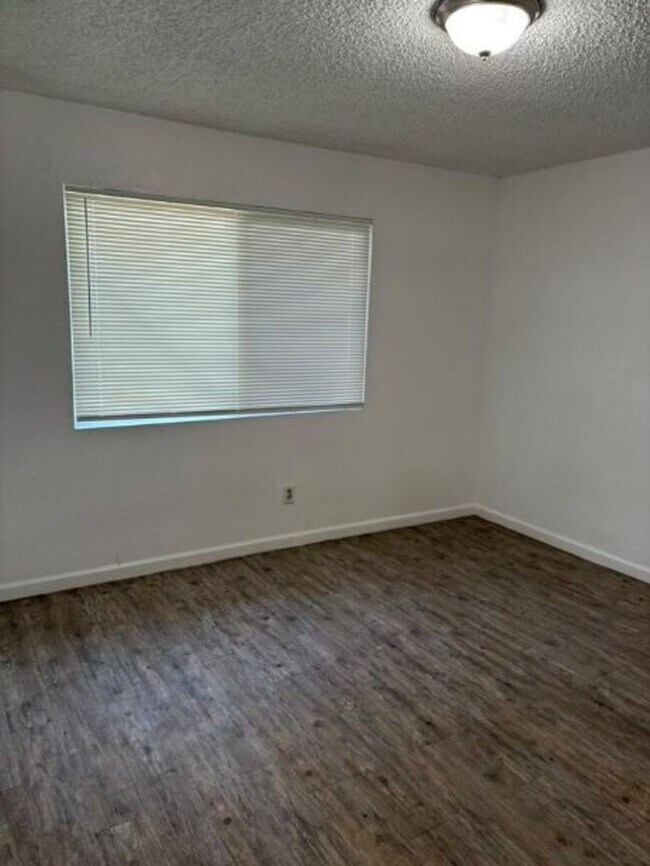 828 Astor Dr Unidad 828 Astor Street