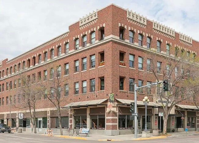 Building Photo - 503 1st Ave N Unit 503 1st Ave N; Suite 202
