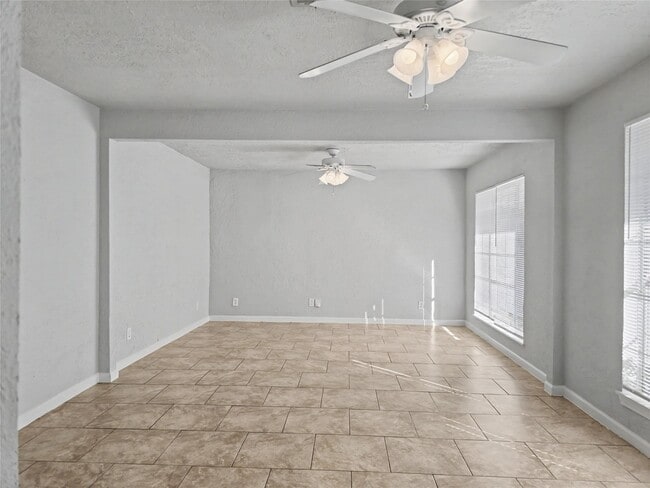 Photo - 9119 Glenbury Dr