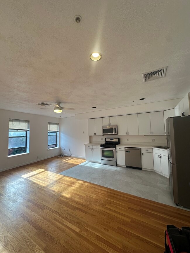 Photo - 238 Hanover St Unidad 2