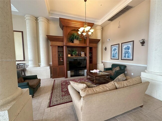 Photo - 17150 N Bay Rd Unidad 2122