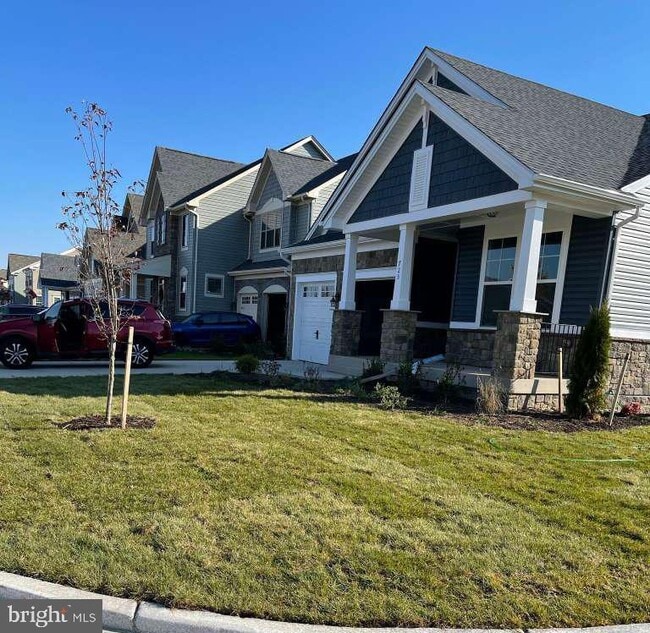 Building Photo - 725 Coastal Ave